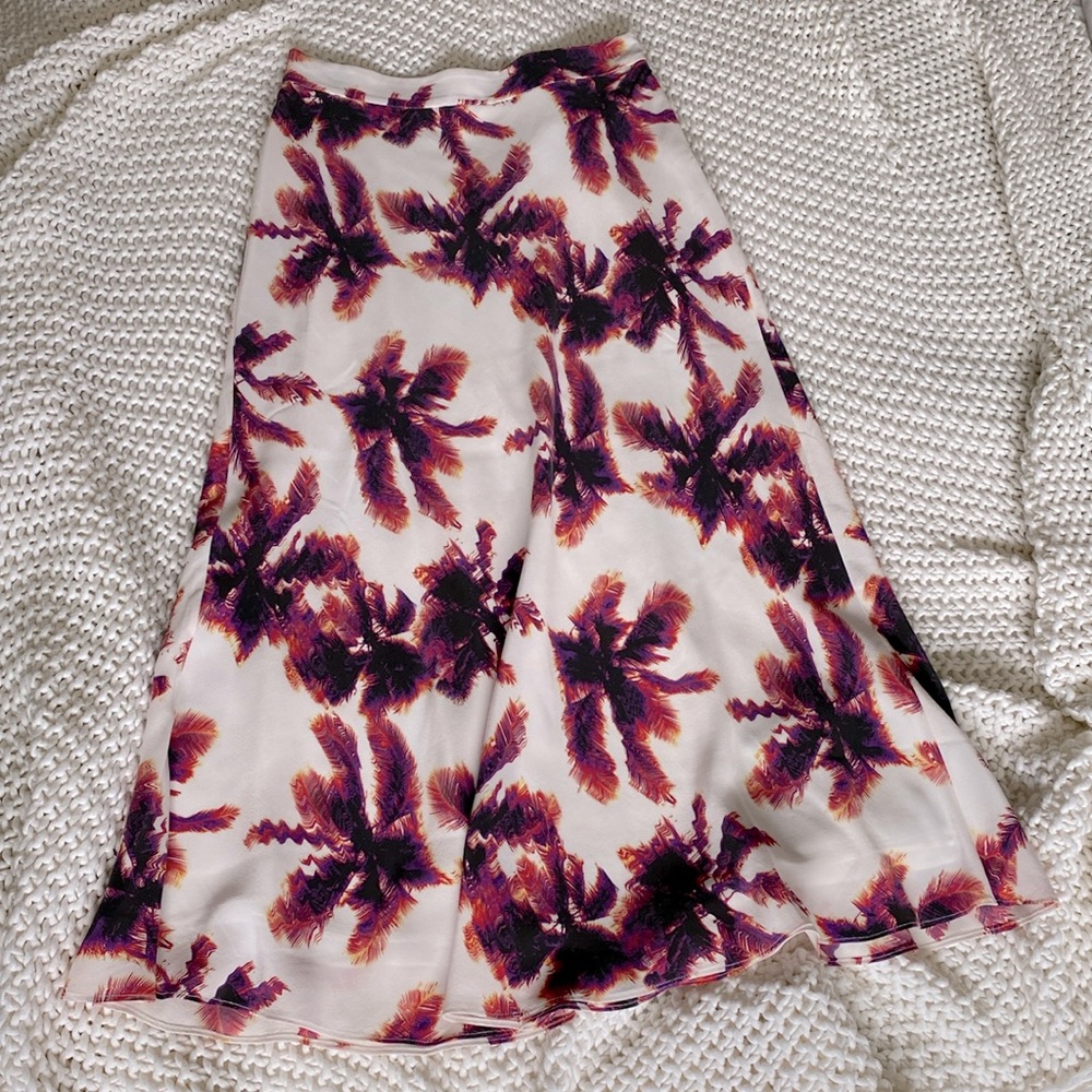 Women’s Equipment Skirt with Multi Color Palm Print size 4